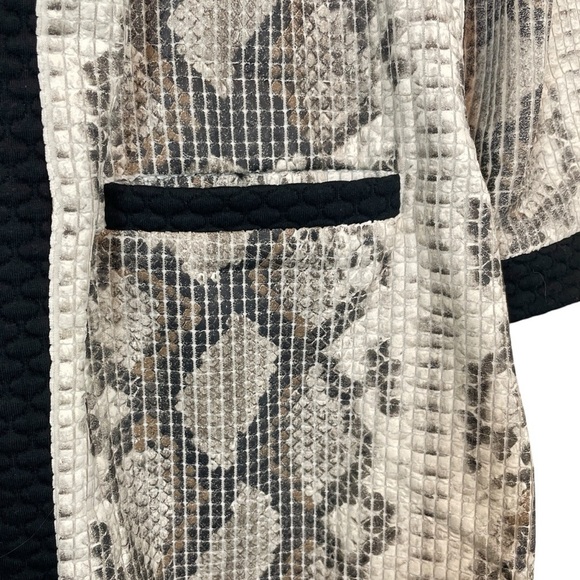 Luii Snake Animal Print Faux Suede Quilted Textured Jacket Beige Black Size M - Picture 6 of 10